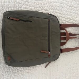 Le Sac Nylon Backpack Travel Commuter Bag Olive Green